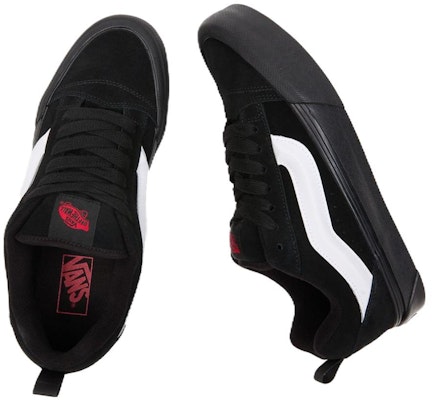 Vans Knu-Skool "黑色" 运动鞋 VN0009QCBMA Shop Vans Knu-Skool "黑色" 运动鞋 VN0009QCBMA