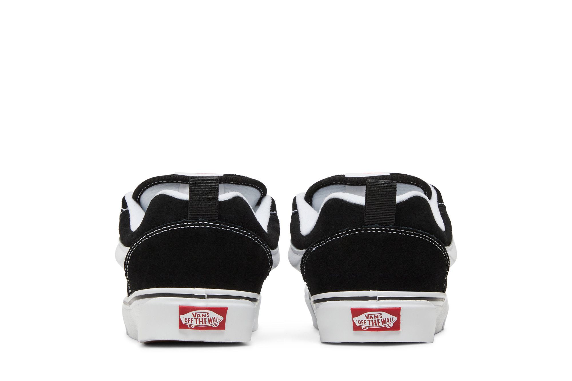 Sizing Vans Knu-Skool ''Nero Bianco'' VN0009QC6BT