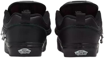 (W) ヴァンズ ヌ オールドスクール 黒紫 (Vanz Nu Ōrudosukūru Kuro Murasaki) VN000CS0BKA Lookbook (W) ヴァンズ ヌ オールドスクール 黒紫 (Vanz Nu Ōrudosukūru Kuro Murasaki) VN000CS0BKA