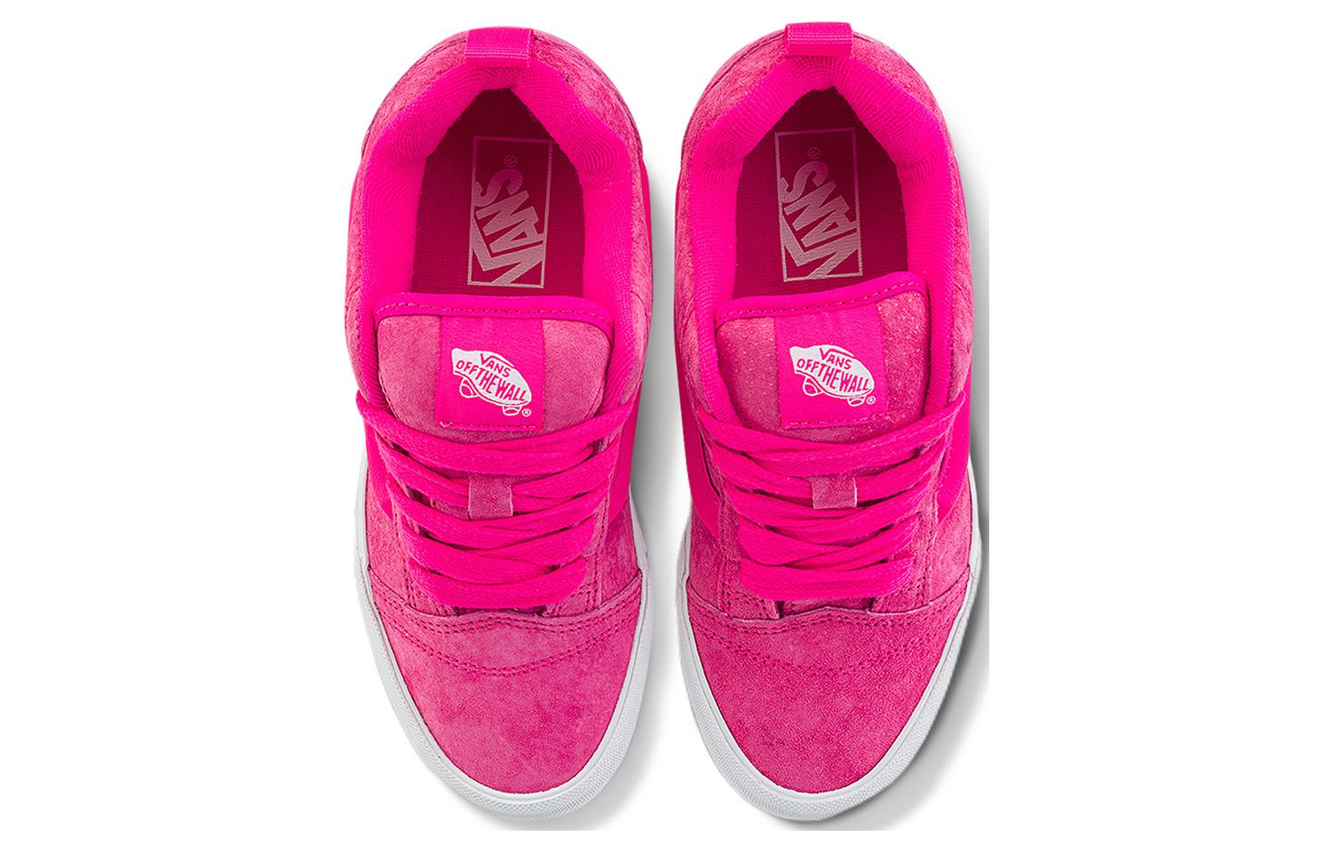 Lookbook Vans Knu Skool "粉色荧光"女孩款 VN0009QCYU21