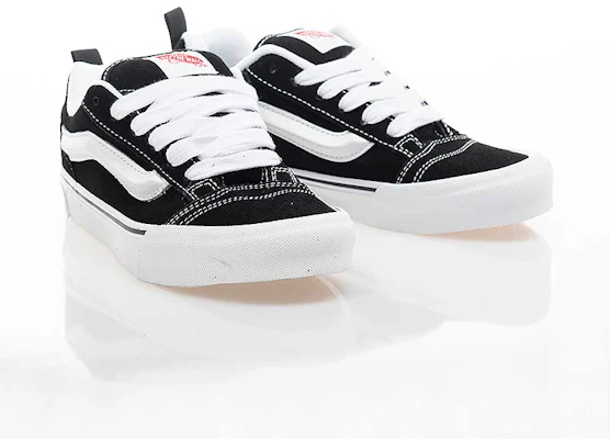 バンズ Knu Skool スニーカー V130100136 Order バンズ Knu Skool スニーカー V130100136