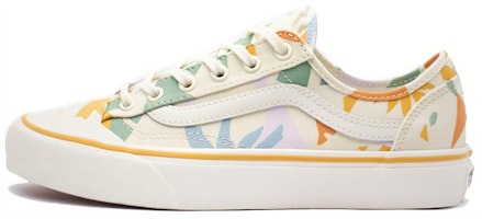 Vans Leila Hurst Style 36 Decon Surf Shoes Multicolour White VN0A3MVLXMK Vans Leila Hurst Style 36 Decon Surf Shoes Multicolour White VN0A3MVLXMK