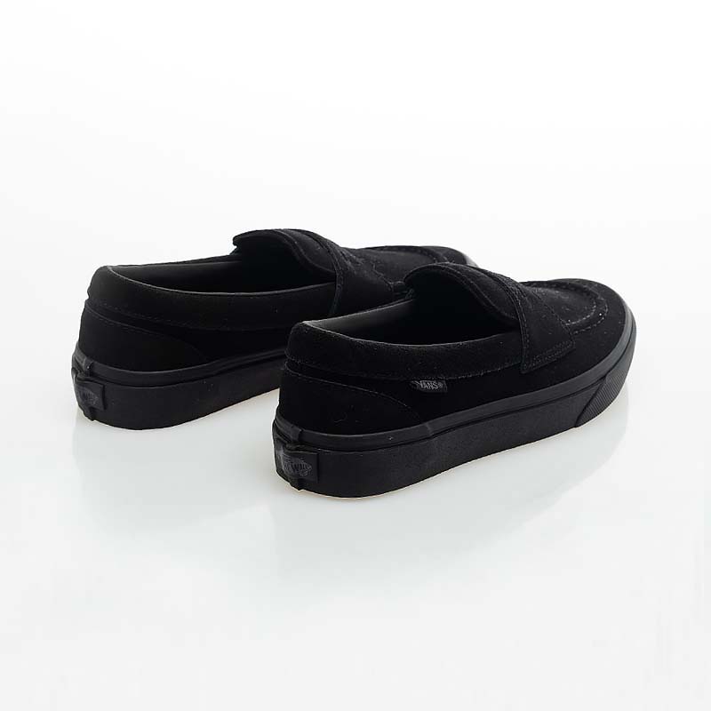 Lookbook Vans Loafer Shoes - Classic Slip-On Casual Footwear V241328004