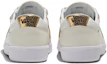 Shop Vans Lowland Comfycush「米色」低帮鞋 VN0A5DY89QT