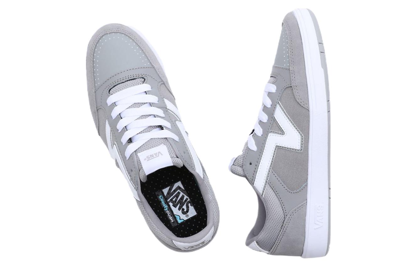 Shop Vans Lowland Comfycush "灰色" 低帮鞋 VN0A7TNLKAQ