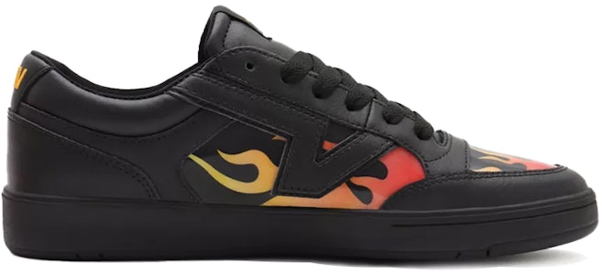 Vans Lowland ComfyCush 'Lenticular - Hitam' VN0A4TZY9QP Order Vans Lowland ComfyCush 'Lenticular - Hitam' VN0A4TZY9QP