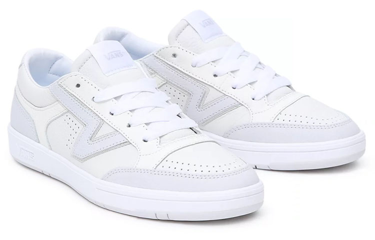 Lookbook Vans Lowland Comfycush ''Wit Paars'' VN0A4TZYWHP
