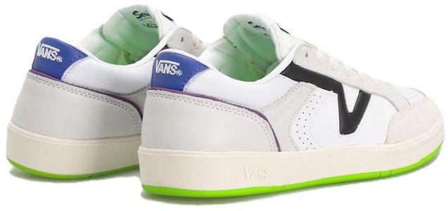 Vans Lowland ComfyCush JMP R 'Pelbagai Warna' VN0007P2BOX Shop Vans Lowland ComfyCush JMP R 'Pelbagai Warna' VN0007P2BOX