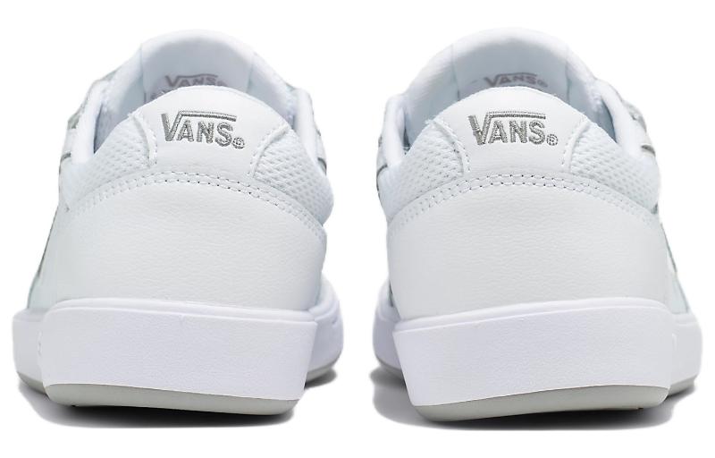 Lookbook Vans Lowland ComfyCush V 'Sport True White' Sepatu Putih Sporty Nyaman VN000CRJXP3