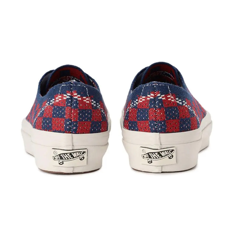 Lookbook Vans LX Authentic 44 EK Sneakers Biru Pelbagai Warna V160101008