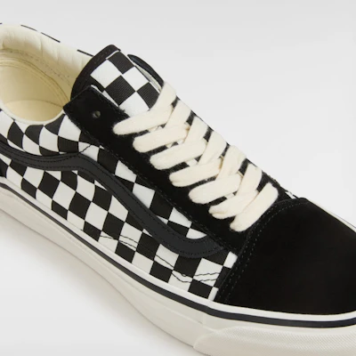 バンズ LX オールドスクール チェッカーボード ブラック/ホワイト カジュアルシューズ VN000D56BZW Shop バンズ LX オールドスクール チェッカーボード ブラック/ホワイト カジュアルシューズ VN000D56BZW