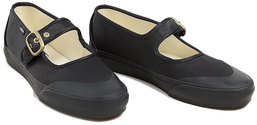 반스 메리제인 발레 블랙 (Vans Mary Jane Ballet Black) VN000CRRBLK Lookbook 반스 메리제인 발레 블랙 (Vans Mary Jane Ballet Black) VN000CRRBLK