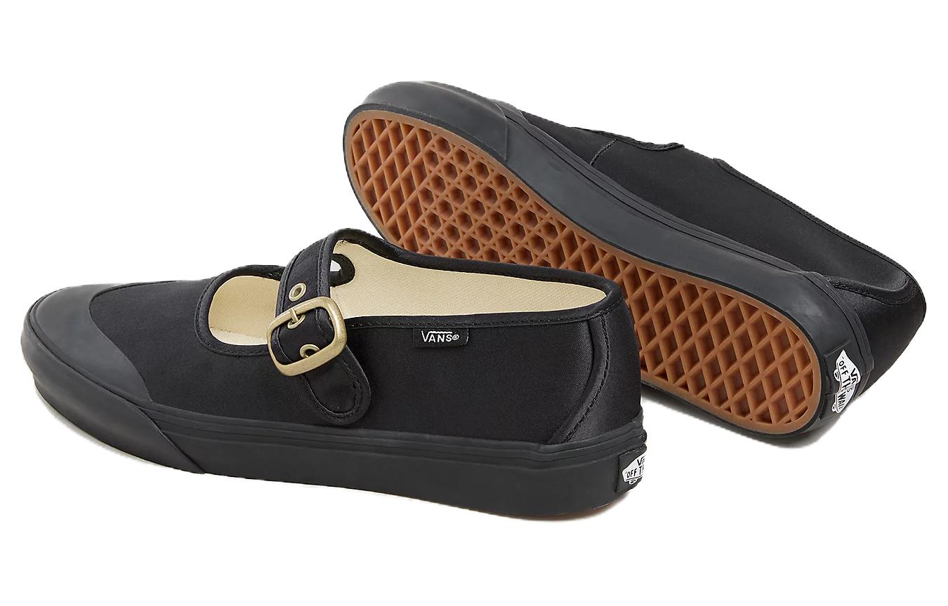 Shop Vans Mary Jane 'Balet Hitam' VN000CRRBLK