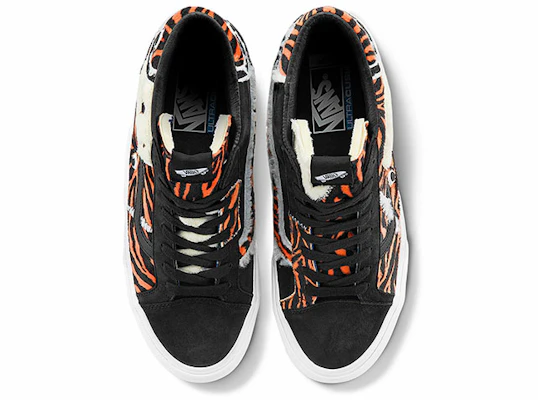 Vans Mid Skool Vlt Lx 中筒 滑板鞋 男女皆宜 黑白 Lookbook Vans Mid Skool Vlt Lx 中筒 滑板鞋 男女皆宜 黑白