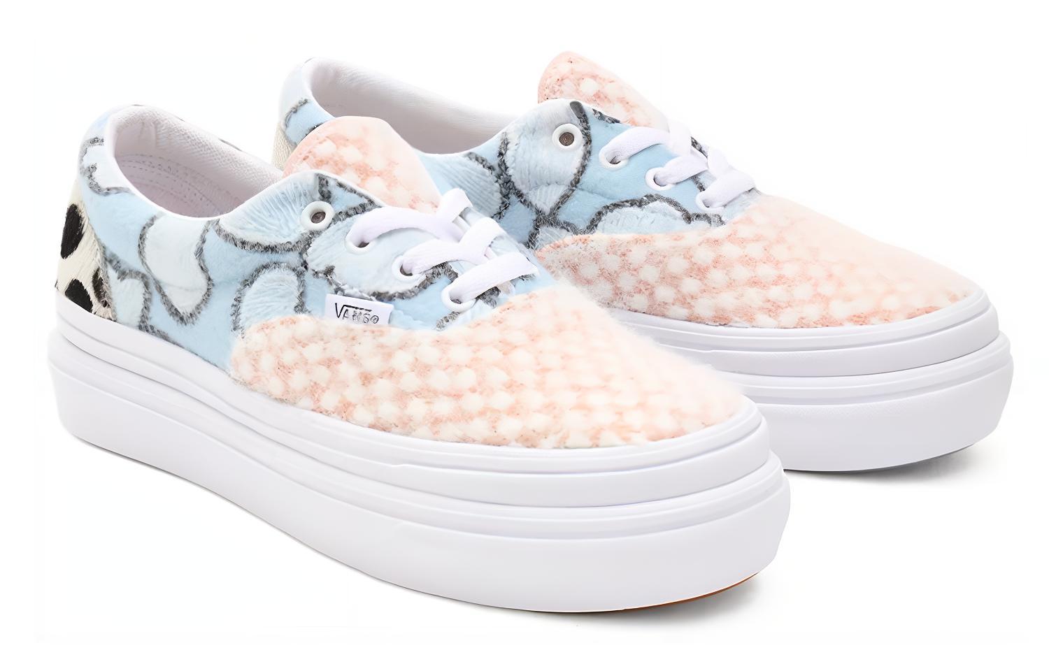 Lookbook Vans ミックスド コージー スーパーカフィクッシュ エラ 'ホワイト ブルー ピンク' VN0A4U1DA1Q VN0A4U1DA1Q