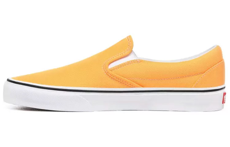 Buy Vans 经典黄色荧光一脚蹬 VN0A4U38WT4