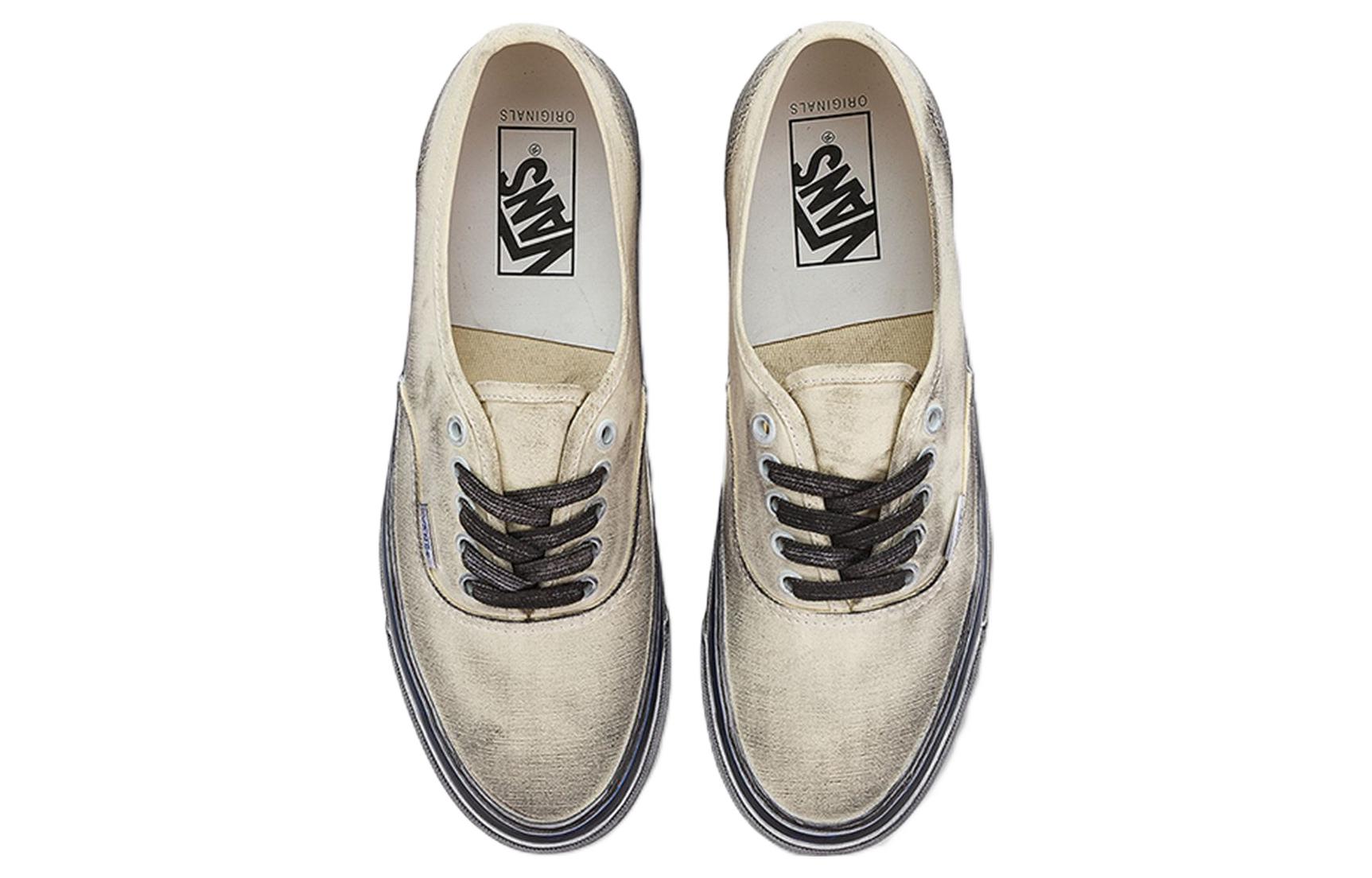 Lookbook Vans OG Authentic LX クラシックホワイト (ストレス加工) VN0A5FBD2VZ