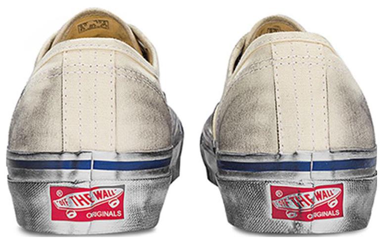 Shop Vans OG Authentic LX クラシックホワイト (ストレス加工) VN0A5FBD2VZ