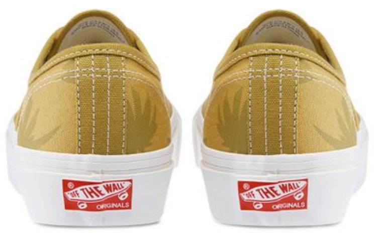 Shop Vans OG AUTHENTIC LX 鞋款 金色 复古 VN0A4BV9VYQ