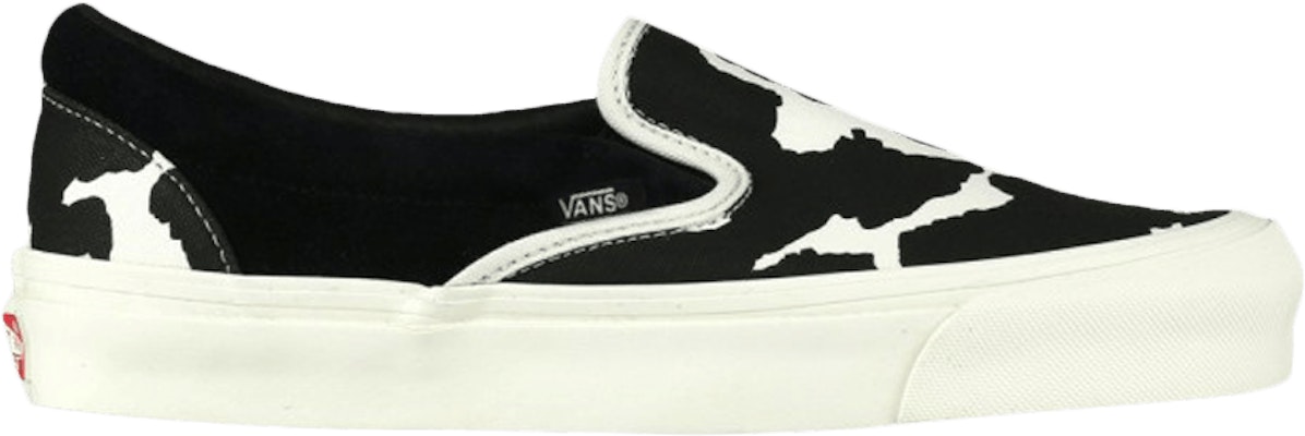 Vans OG Classic Slip-On 'Corak Lembu' VN000UDFU9O Buy Vans OG Classic Slip-On 'Corak Lembu' VN000UDFU9O