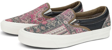 Vans OG Classic Slip-On LX 'Permaidani Nenek Stargazer - Kangaroo' VN0A32QNBYW Lookbook Vans OG Classic Slip-On LX 'Permaidani Nenek Stargazer - Kangaroo' VN0A32QNBYW