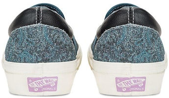 Vans OG 經典款 Slip-On LX '奶奶的地毯 Stargazer - 海軍藍' VN0A32QN12S Shop Vans OG 經典款 Slip-On LX '奶奶的地毯 Stargazer - 海軍藍' VN0A32QN12S