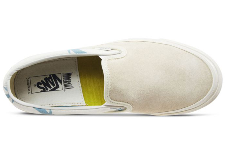 Lookbook Vans クラシックスリッポン LX グレー/ホワイト VN0A45JKVQK1