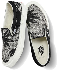 Vans OG Classic Slip-On LX 'Palm Acid Wash Summer Leaf - Hitam' VN0A45JK4KA Lookbook Vans OG Classic Slip-On LX 'Palm Acid Wash Summer Leaf - Hitam' VN0A45JK4KA