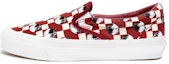 Buy Vans OG Classic Slip-On LX Tahun Arnab 'Merah' VN0A32QNRED
