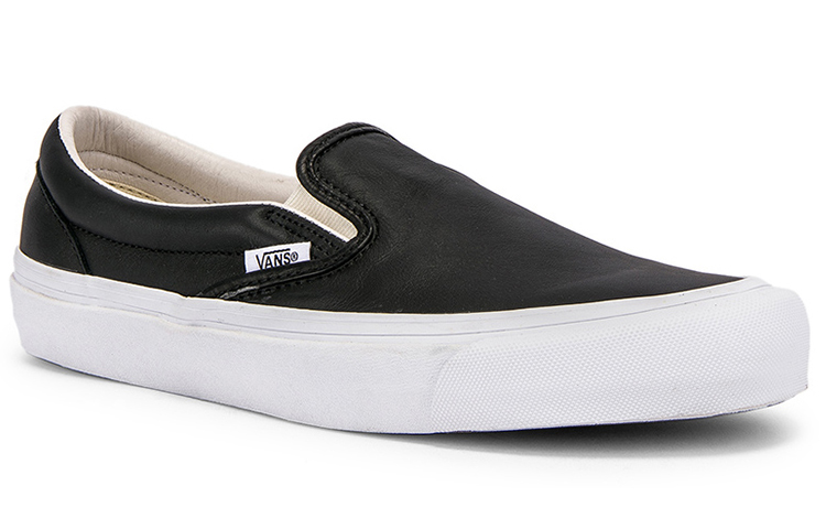 Lookbook Vans OG Classic Slip-On Vault ''Noir'' VN000UDF1NS
