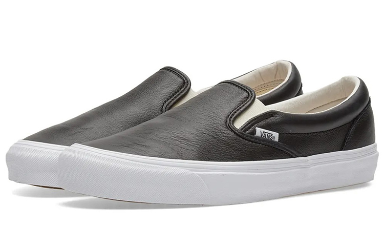 Shop Vans OG Classic Slip-On Vault ''Noir'' VN000UDF1NS