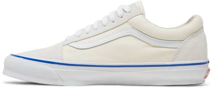 Vans OG Old Skool LX '经典白' 女鞋 VN0A4P3X638 Lookbook Vans OG Old Skool LX '经典白' 女鞋 VN0A4P3X638