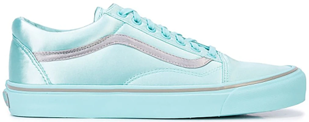 Vans OG Old Skool LX ''Satin Aqua Sky'' en Satin Aqua Ciel VN0A38FWTFU Buy Vans OG Old Skool LX ''Satin Aqua Sky'' en Satin Aqua Ciel VN0A38FWTFU