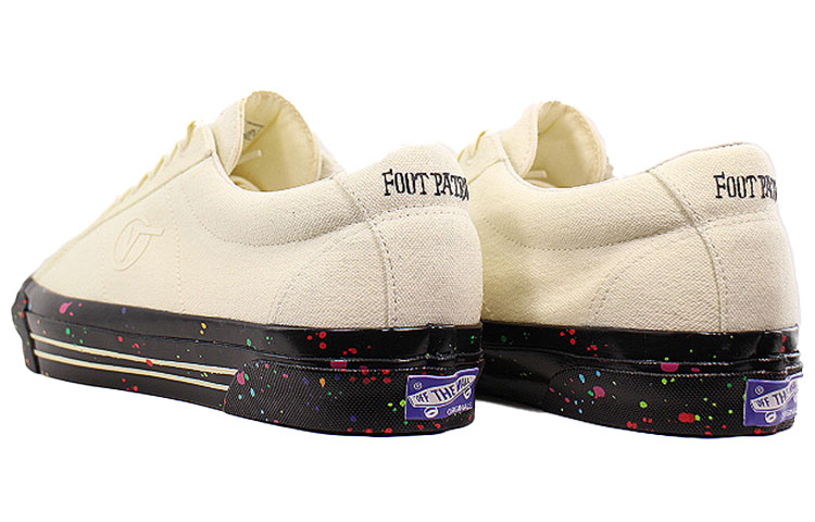 Shop Vans滑板鞋 '奶油白黑色' VN0A4U1331C