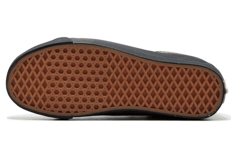 Shop Vans OG Sk8-Hi LX 'WTAPS' Zapatillas Altas VN000OZEGW7