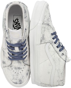 Vans OG Sk8-Mid LX 'Distress White Navy' Putih Biru Navy VN0A4BVCWTM Lookbook Vans OG Sk8-Mid LX 'Distress White Navy' Putih Biru Navy VN0A4BVCWTM