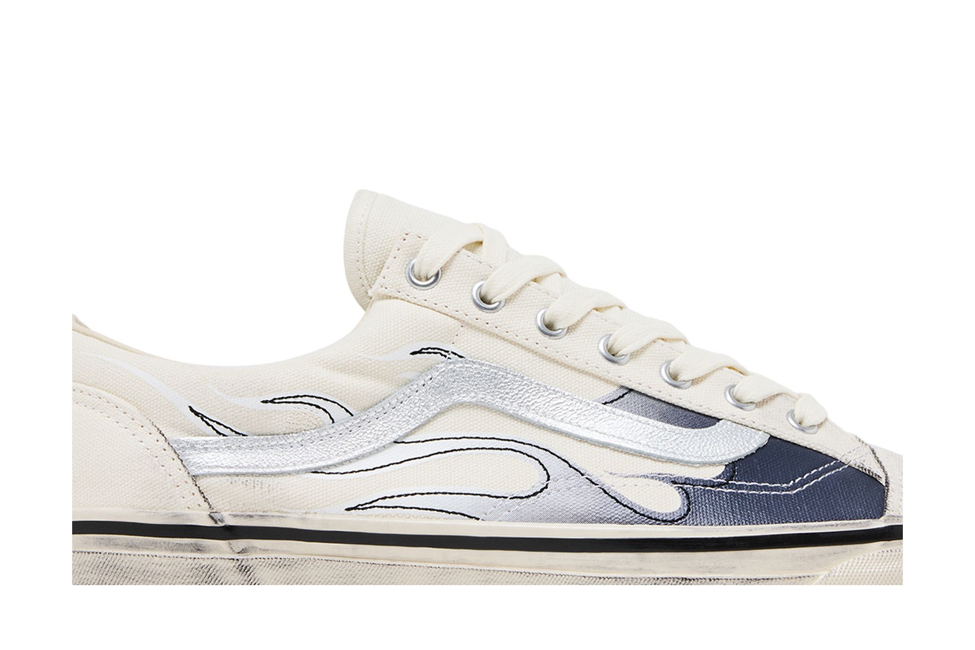 Order Vans Old Skool 36 LX ‘经典火焰棉花糖’ VN000D9RCCZ