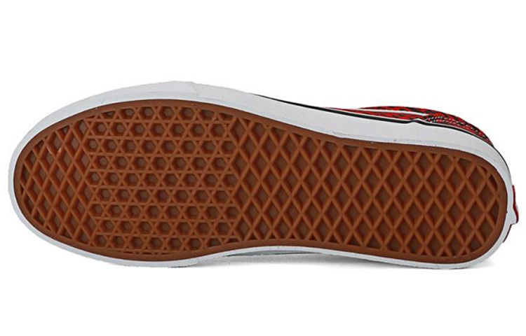 Purchase Vans Old Skool 'Negro Rojo' VN0A38DM14Z