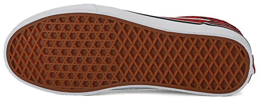 バンズ オールドスクール 黒赤 (Banzū Ōrudosukūru Kuro Aka) VN0A38DM14Z Purchase バンズ オールドスクール 黒赤 (Banzū Ōrudosukūru Kuro Aka) VN0A38DM14Z