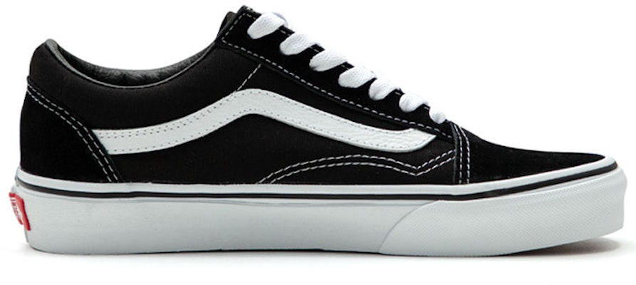 Vans Old Skool 'Hitam Putih' VN000D3HY28(B-BOX) Lookbook Vans Old Skool 'Hitam Putih' VN000D3HY28(B-BOX)