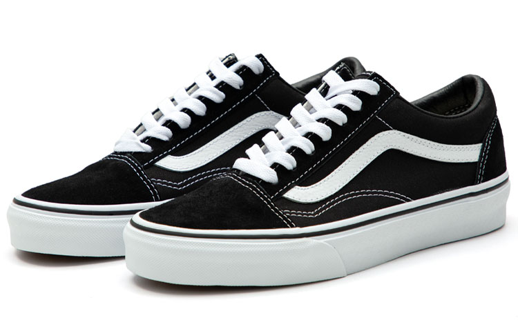 Shop Vans Old Skool 'Hitam Putih' VN000D3HY28(B-BOX)