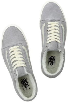 Vans 經典款 "舒適擁抱" VN0005UA6J6 Shop Vans 經典款 "舒適擁抱" VN0005UA6J6