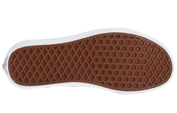 Purchase ヴァンズ オールドスクール "小花柄 - 白" (Vanz Ōrudosukūru "Kobanagara - Shiro") VN0A38G116Z