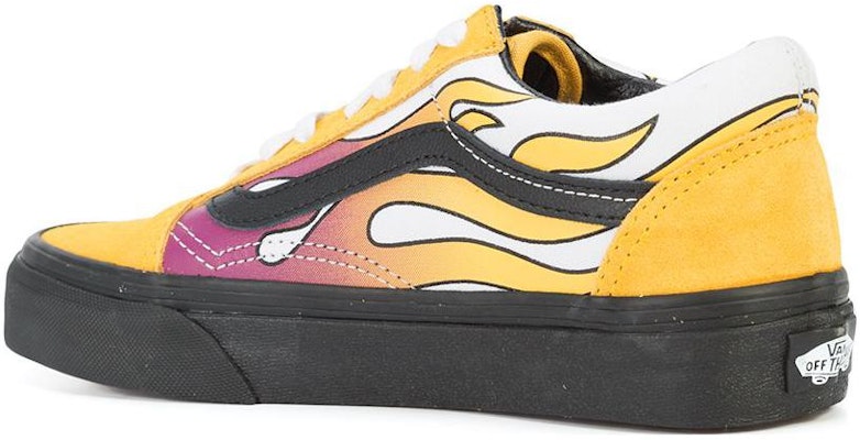 Vans Old Skool 'Api' VN0A38G1QMK Lookbook Vans Old Skool 'Api' VN0A38G1QMK
