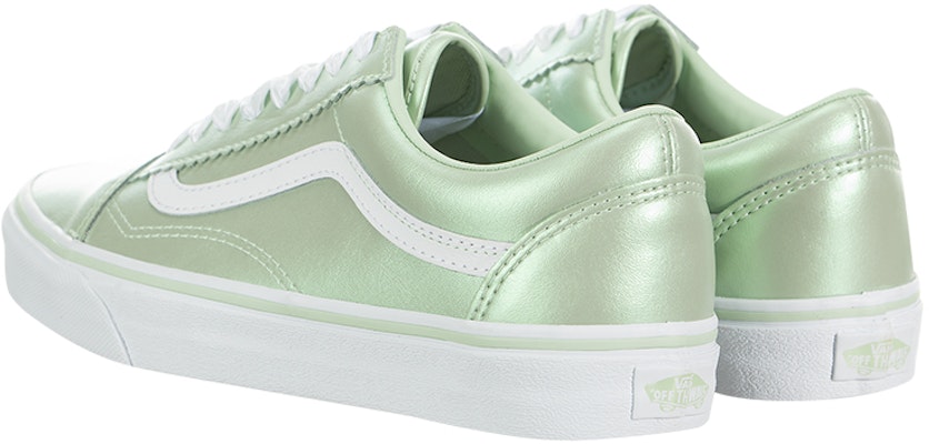 반스 올드스쿨 그린 로우탑 (Vans Old Skool Green Low-top) VN0A38G1VRJ Lookbook 반스 올드스쿨 그린 로우탑 (Vans Old Skool Green Low-top) VN0A38G1VRJ