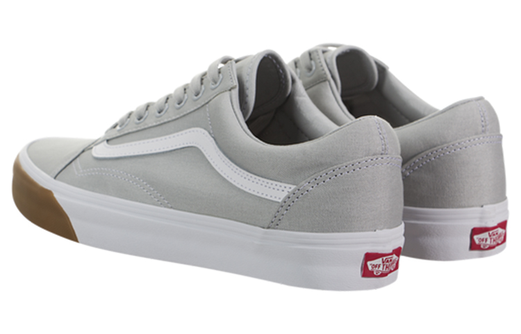 Lookbook Vans Old Skool ''Gum Bumper'' Sneakers VN0A38G1QR5