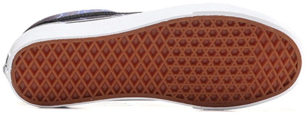 Vans Old Skool 'Lightning - Hitam' VN0A38G1S3H Purchase Vans Old Skool 'Lightning - Hitam' VN0A38G1S3H