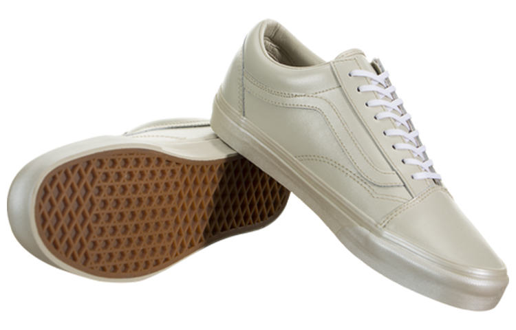 Shop Vans Old Skool 'Metallic Sidewall - Cement' Lelaki/Wanita VN0A38G1QUM