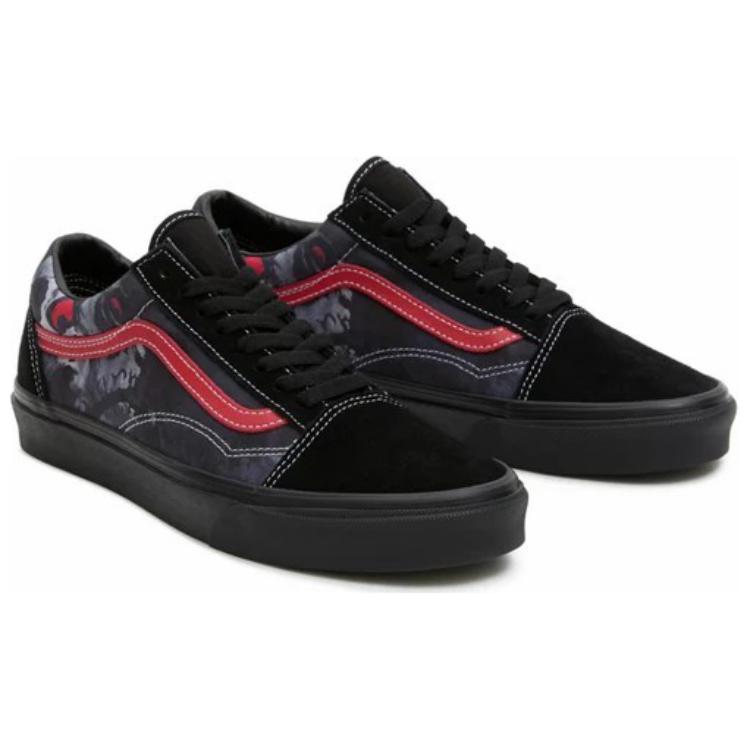 Lookbook 반스 올드스쿨 '블랙 스컬' (Midnight Shift는 생략 - 80자 제한 때문) VN0005UFBKA