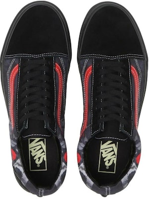 Vans Old Skool '午夜輪班黑骷髏' VN0005UFBKA Shop Vans Old Skool '午夜輪班黑骷髏' VN0005UFBKA